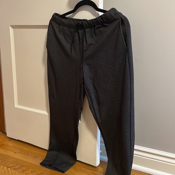 Rachel Zoe soft trousers. Size 8. Lightly worn! - Picture 2 of 2